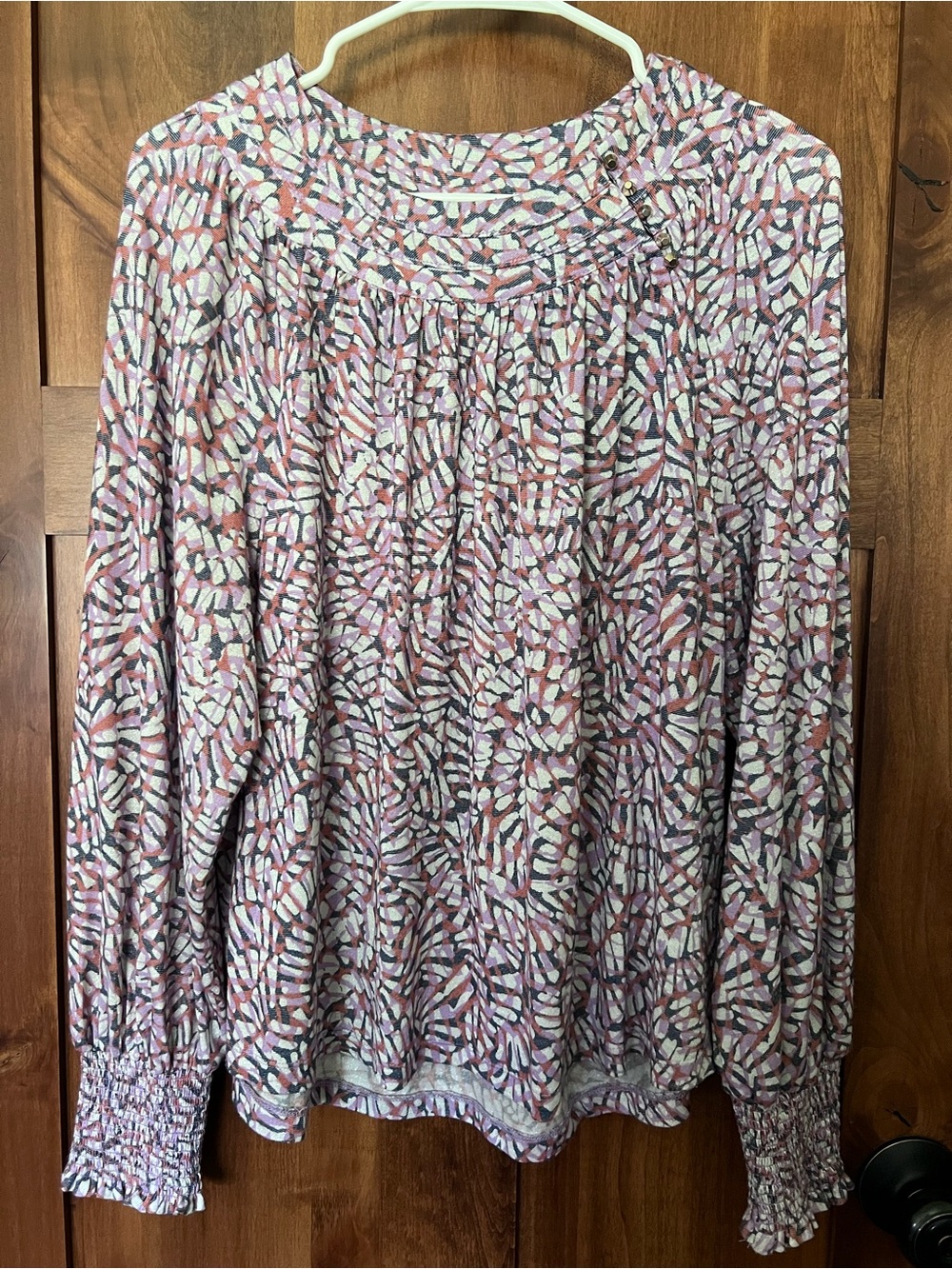 Democracy Women’s Abstract Knit Blouse Stretchy
